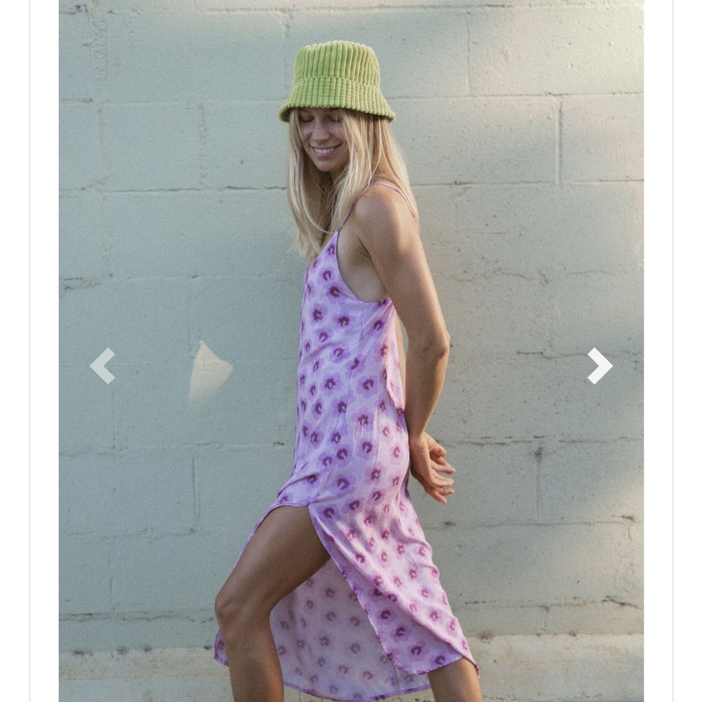 ✖️SOLD ✖️ hibiscus dress in aloha purple